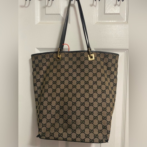 Gucci Handbags - Gucci Tan and Black Women's Tote Bag
